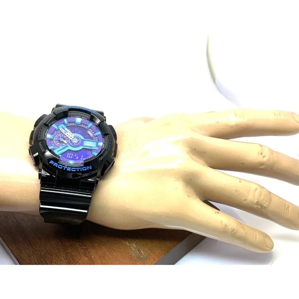 Casio G-Shock Men’s Watch GA110HC Quartz Gold Black Blue Purple Resin 5146 48mm